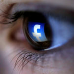 Resurge la polémica de que Facebook nos escucha a través de nuestro móvil