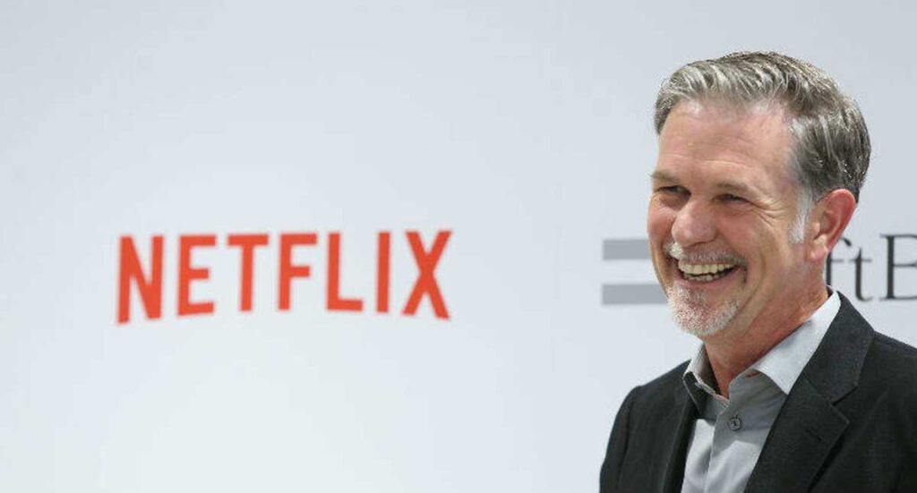 CEO de Netflix planteo desaparicion de TV lineal en la proxima decada