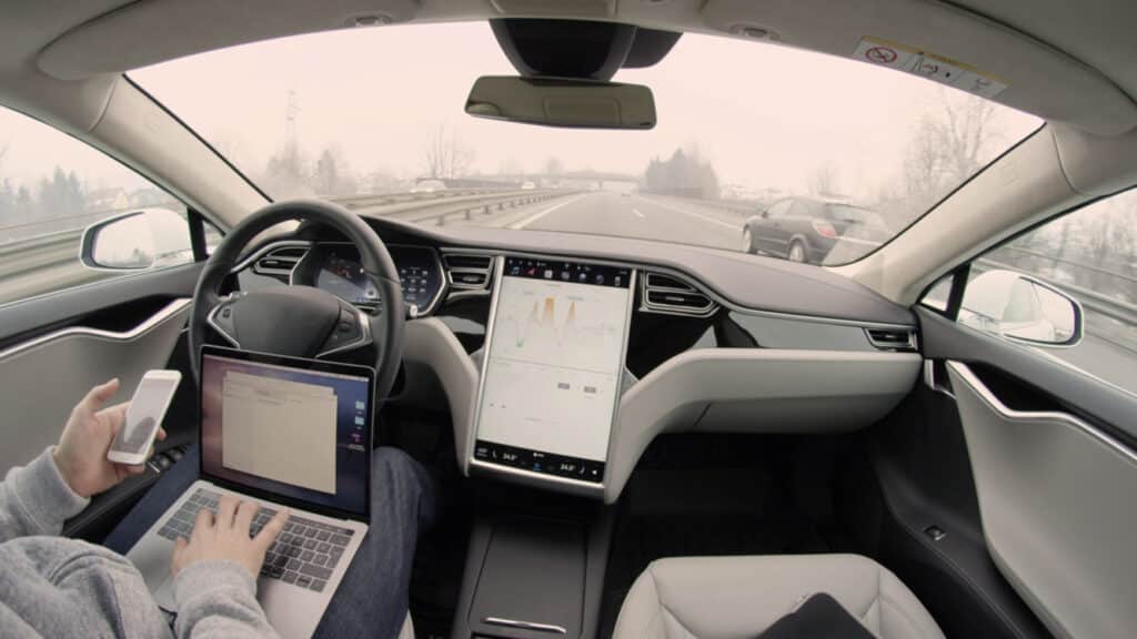 Version beta de ‘autoconduccion disponible en America del Norte e1669806274425