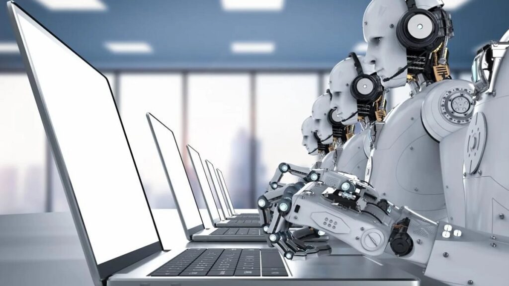 IBM planea sustituir mas de 7 mil puestos de trabajo con inteligencia artificial