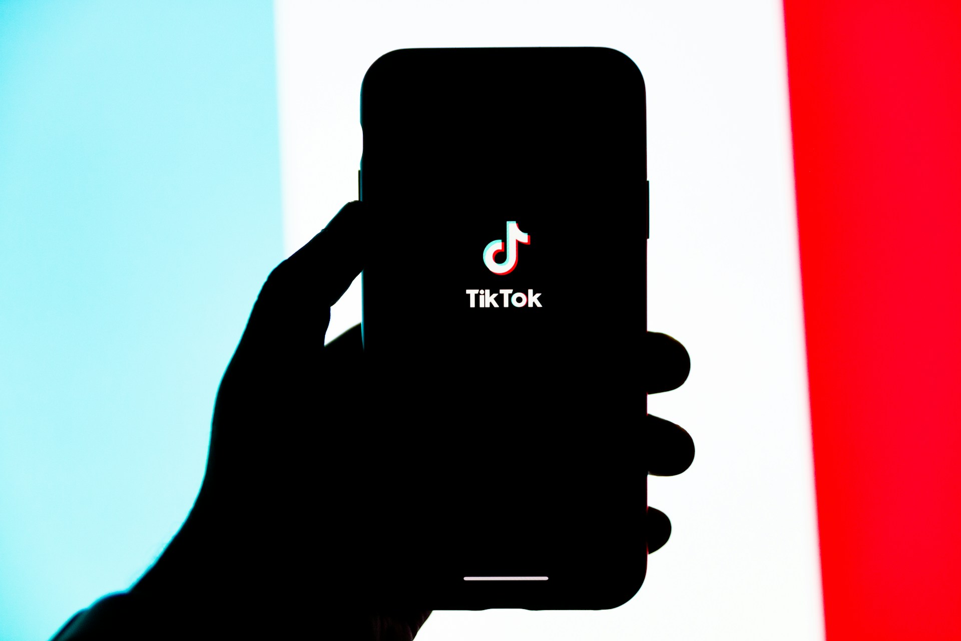 TikTok etiquetará el contenido generado por IA