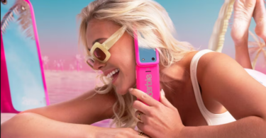 Barbie Flip Phone un regreso al pasado que fomenta la desconexión digital